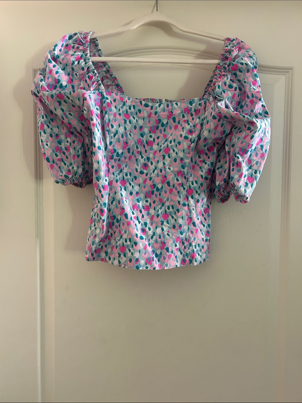 Lilly Pulitzer Pink & Blue Puff-Sleeve Square Neck Blouse